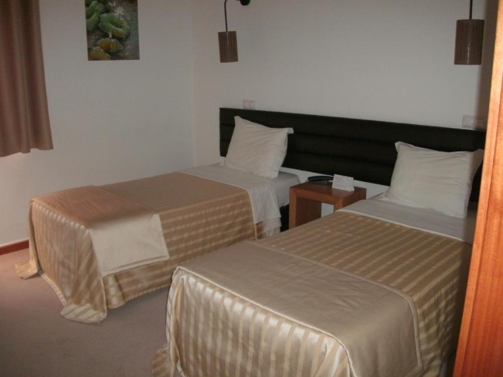 Santo Thyrso Hotel Santo Tirso Phòng bức ảnh