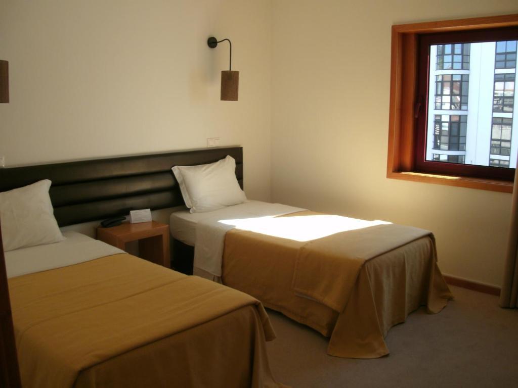 Santo Thyrso Hotel Santo Tirso Phòng bức ảnh